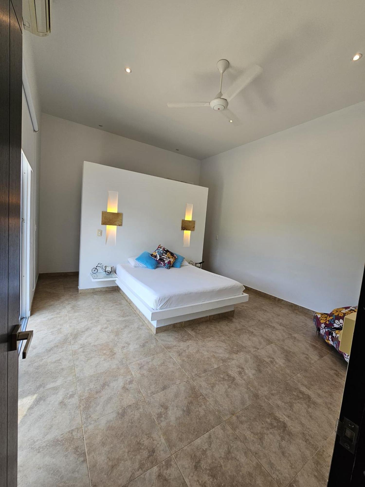 Casa Estilo Mediterraneo Con Piscina Privada